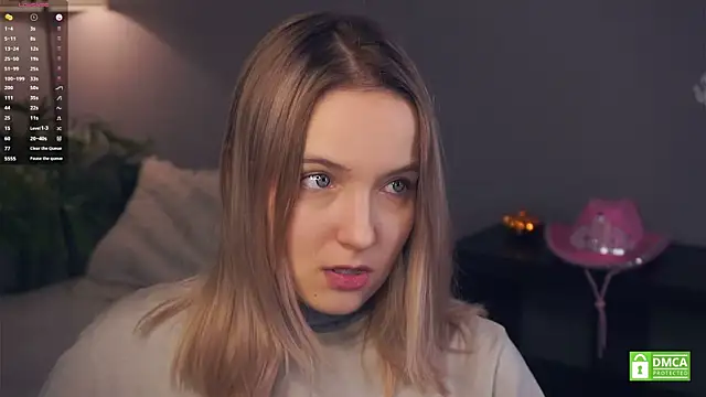 Snapshot of HongTomczak chatting on November 4, 7:29 am HongTomczak online show from November 4, 7:29 am