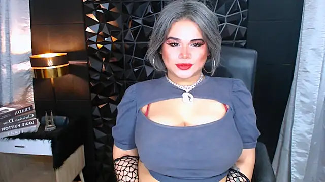 Snapshot of xHugeHarleySelfsuckerx chatting on September 28, 2:55 pm xHugeHarleySelfsuckerx online show from September 28, 2:55 pm