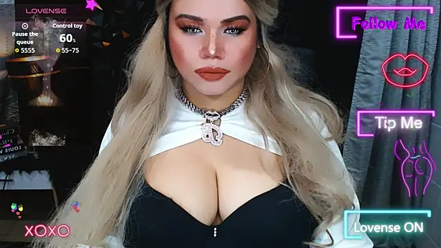 Snapshot of xHugeHarleySelfsuckerx chatting on October 22, 4:35 am xHugeHarleySelfsuckerx online show from October 22, 4:35 am