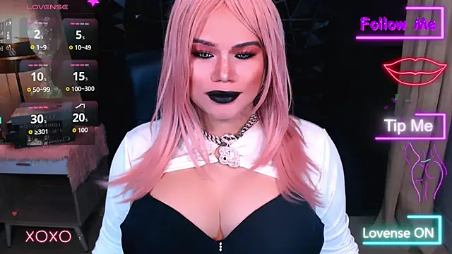 Snapshot of xHugeHarleySelfsuckerx chatting on October 31, 6:42 pm xHugeHarleySelfsuckerx online show from October 31, 6:42 pm