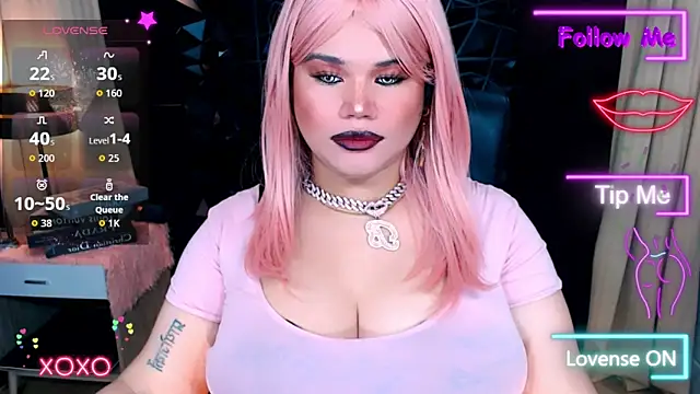 Snapshot of xHugeHarleySelfsuckerx chatting on November 12, 5:13 pm xHugeHarleySelfsuckerx online show from November 12, 5:13 pm