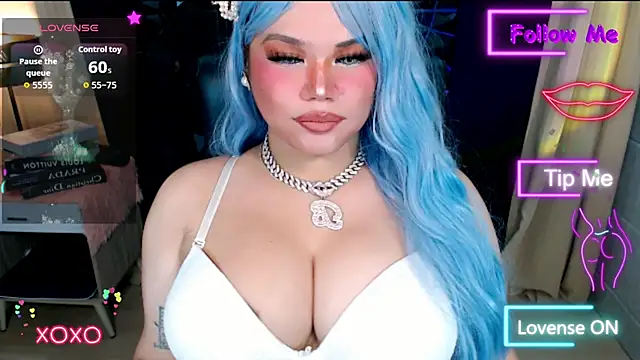 Snapshot of xHugeHarleySelfsuckerx chatting on November 15, 9:50 am xHugeHarleySelfsuckerx online show from November 15, 9:50 am