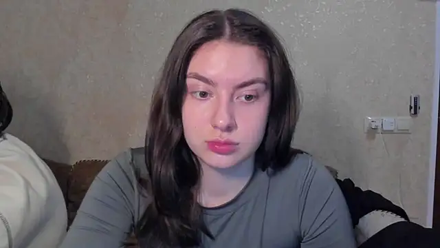 muuur fam online show from January 18, 8:45 pm