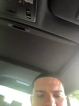 Snapshot of YadielPublic chatting on November 15, 4:36 pm YadielPublic online show from November 15, 4:36 pm