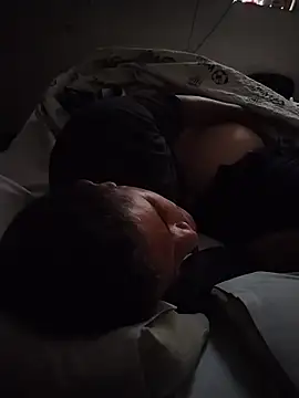 Snapshot of danigarci2307 chatting on November 10, 12:59 pm danigarci2307 online show from November 10, 12:59 pm