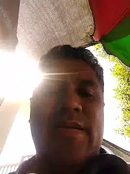 Snapshot of danigarci2307 chatting on November 16, 7:30 pm danigarci2307 online show from November 16, 7:30 pm