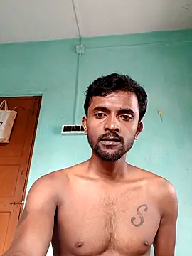 Snapshot of ShinuRoy chatting on November 6, 6:36 am ShinuRoy online show from November 6, 6:36 am