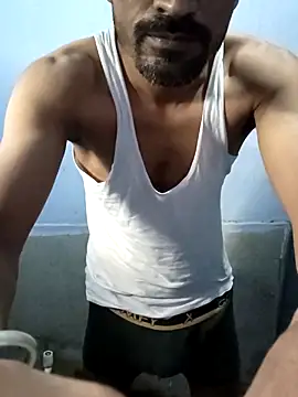 Snapshot of Mr_xxx007@xh chatting on September 25, 2:48 am Mr xxx007xh online show from September 25, 2:48 am
