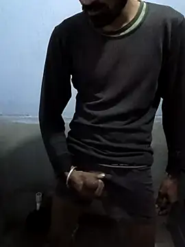 Snapshot of Mr_xxx007@xh chatting on December 15, 1:10 am Mr xxx007xh online show from December 15, 1:10 am