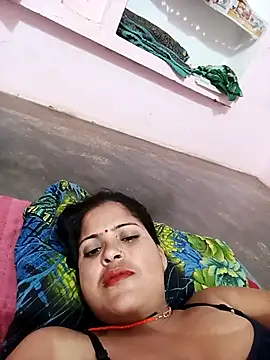 Snapshot of Sexi_savitri chatting on September 23, 4:21 pm Sexi savitri online show from September 23, 4:21 pm