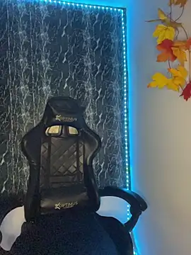 Alejandro BigCock22 online show from November 6, 6:47 am