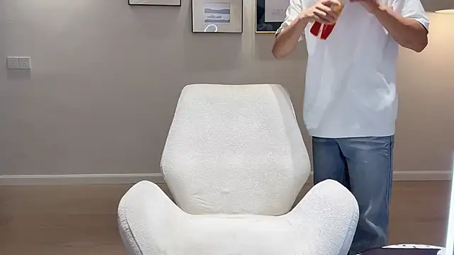 Snapshot of STxuguanhan chatting on September 29, 7:57 am STxuguanhan online show from September 29, 7:57 am