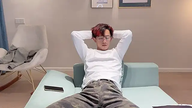 Snapshot of STxuguanhan chatting on October 14, 5:52 am STxuguanhan online show from October 14, 5:52 am