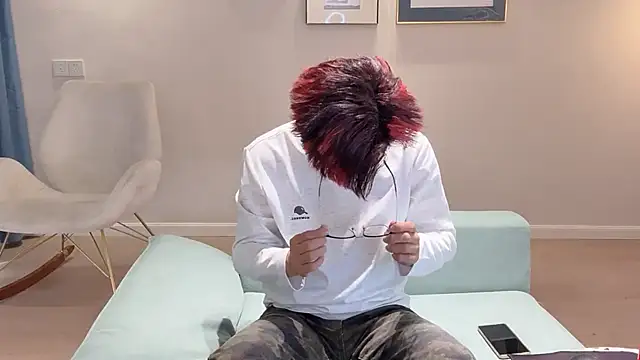 Snapshot of STxuguanhan chatting on October 15, 7:30 am STxuguanhan online show from October 15, 7:30 am