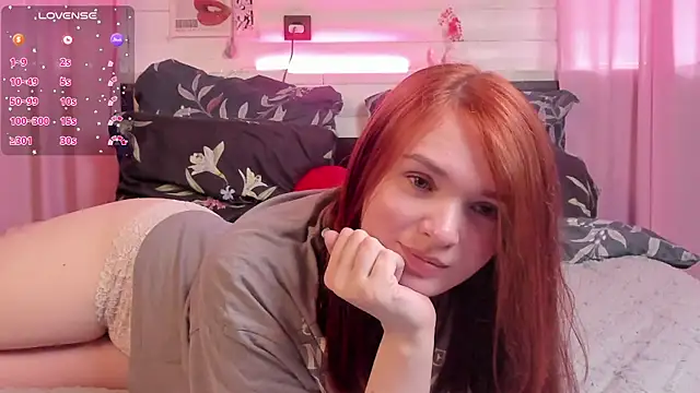 EvaJackson111 online show from April 5, 6:10 am