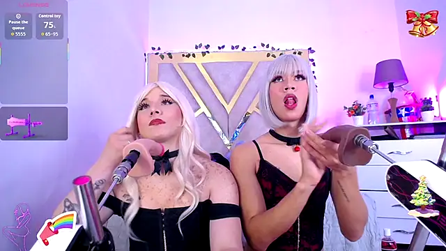 Snapshot of Ashley_parkerr chatting on November 15, 6:00 am Ashley parkerr online show from November 15, 6:00 am