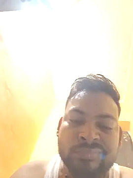 Snapshot of xyz-indian chatting on October 13, 11:27 pm xyz-indian online show from October 13, 11:27 pm