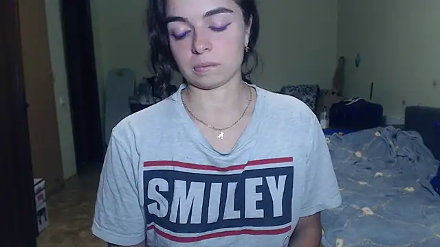 Snapshot of Melanie_Lee chatting on December 19, 3:41 pm Melanie Lee online show from December 19, 3:41 pm