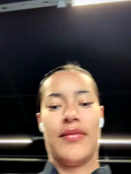 Snapshot of Risky_Workouts chatting on September 28, 9:47 am Risky Workouts online show from September 28, 9:47 am