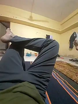 Snapshot of choot_paglu chatting on November 11, 1:44 pm choot paglu online show from November 11, 1:44 pm