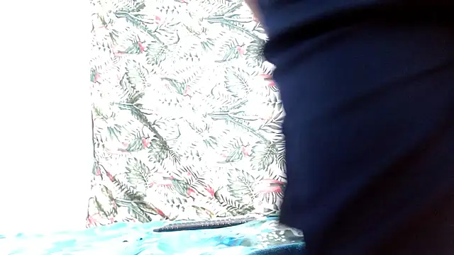 69smallstar online show from February 13, 12:01 pm