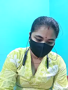 Snapshot of DivyaBhabhi69@xh chatting on April 22, 3:57 pm DivyaBhabhi69xh online show from April 22, 3:57 pm