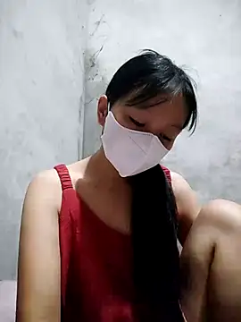 Snapshot of Lilyy-y chatting on October 13, 9:04 pm Lilyy-y online show from October 13, 9:04 pm