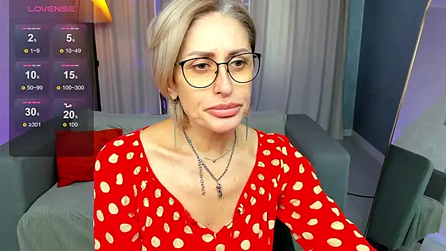 PamellaMurphy online show from November 16, 6:19 am