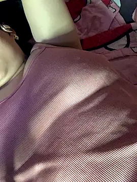 Snapshot of Star-sweet chatting on October 22, 6:35 am Star-sweet online show from October 22, 6:35 am