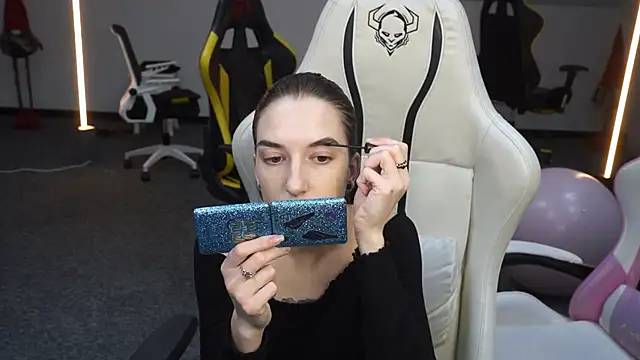  Lili 054 online show from October 4, 10:24 am