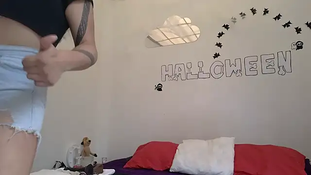 Snapshot of Ariana_rodriguez_0 chatting on October 26, 1:28 pm Ariana rodriguez 0 online show from October 26, 1:28 pm