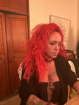 Hotmilfhamburg1 online show from November 18, 5:01 am