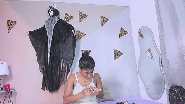 Snapshot of sweet_tokisha72 chatting on October 17, 1:57 pm sweet tokisha72 online show from October 17, 1:57 pm