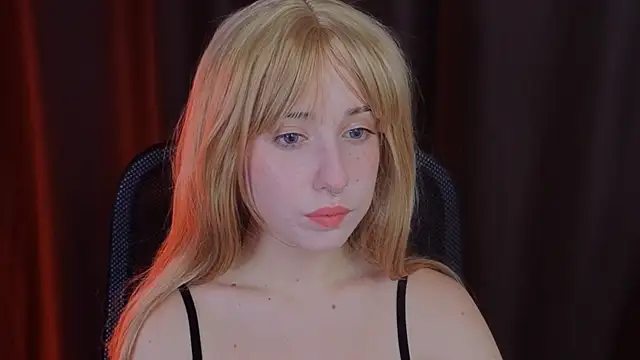 YukiMisa online show from November 8, 3:45 pm