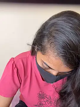 Snapshot of Telugu_sweet_couple_345 chatting on September 14, 3:00 pm Telugu sweet couple 345 online show from September 14, 3:00 pm