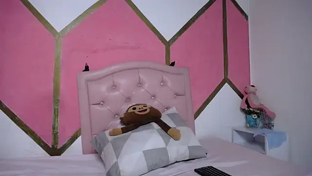 Mia Wilsom online show from December 3, 11:52 am