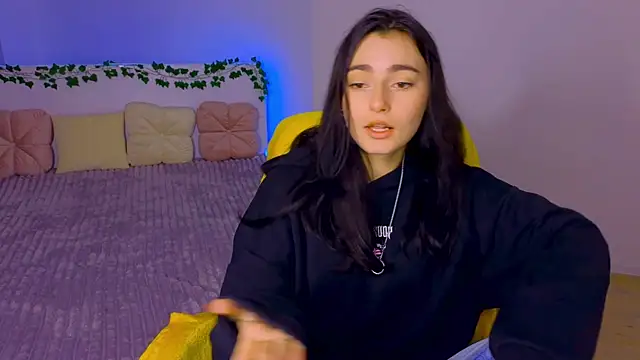 Andres sssss online show from October 7, 4:15 pm