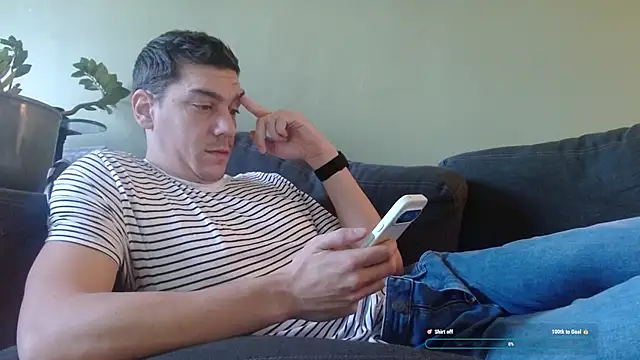 Snapshot of Ador_mask chatting on November 24, 2:50 pm Ador mask online show from November 24, 2:50 pm