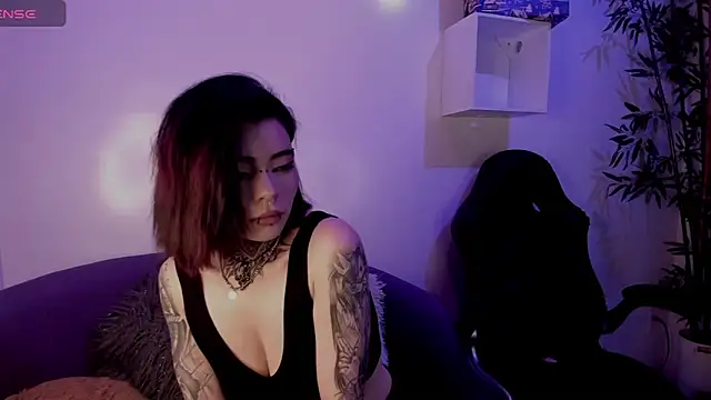 Snapshot of Sammy_f_uck chatting on December 22, 7:44 pm Sammy f uck online show from December 22, 7:44 pm