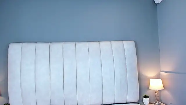 Snapshot of ScarletStarr chatting on October 12, 3:38 am ScarletStarr online show from October 12, 3:38 am