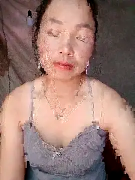 Snapshot of hera-00 chatting on October 18, 7:20 am hera-00 online show from October 18, 7:20 am