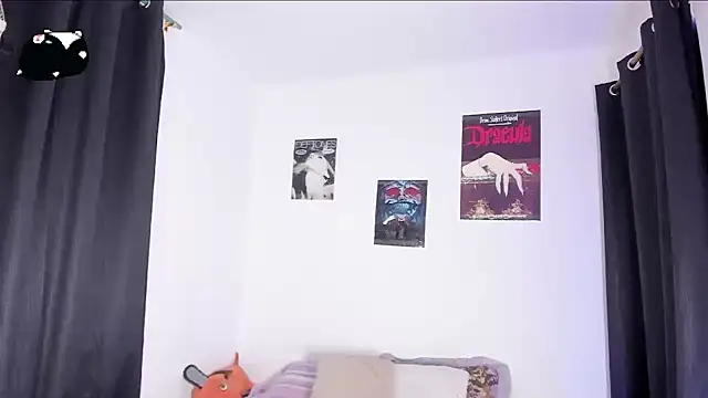 Velvet Moon1 online show from April 2, 10:29 pm