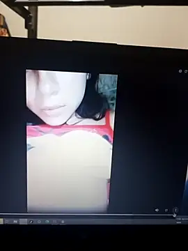 Snapshot of Zoro25_ chatting on December 3, 7:05 am Zoro25 online show from December 3, 7:05 am