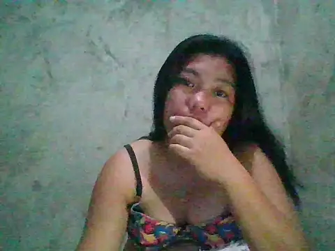 Snapshot of nikki_zapphire chatting on September 17, 11:39 pm nikki zapphire online show from September 17, 11:39 pm