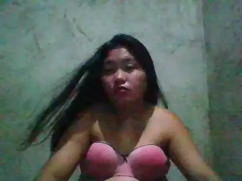 Snapshot of nikki_zapphire chatting on October 15, 10:48 am nikki zapphire online show from October 15, 10:48 am