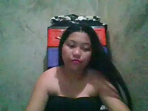 nikki zapphire online show from April 4, 6:11 am