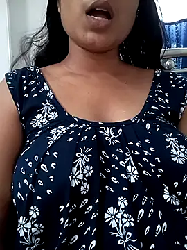 Snapshot of Hot-Jasmin chatting on September 11, 3:17 am Hot-Jasmin online show from September 11, 3:17 am