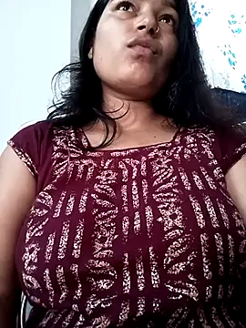 Snapshot of Hot-Jasmin chatting on October 29, 2:47 am Hot-Jasmin online show from October 29, 2:47 am