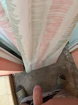 Snapshot of cfomega4592 chatting on October 9, 5:33 pm cfomega4592 online show from October 9, 5:33 pm