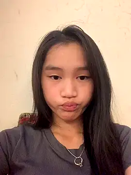 Snapshot of -Lie-06 chatting on September 25, 1:59 pm -Lie-06 online show from September 25, 1:59 pm